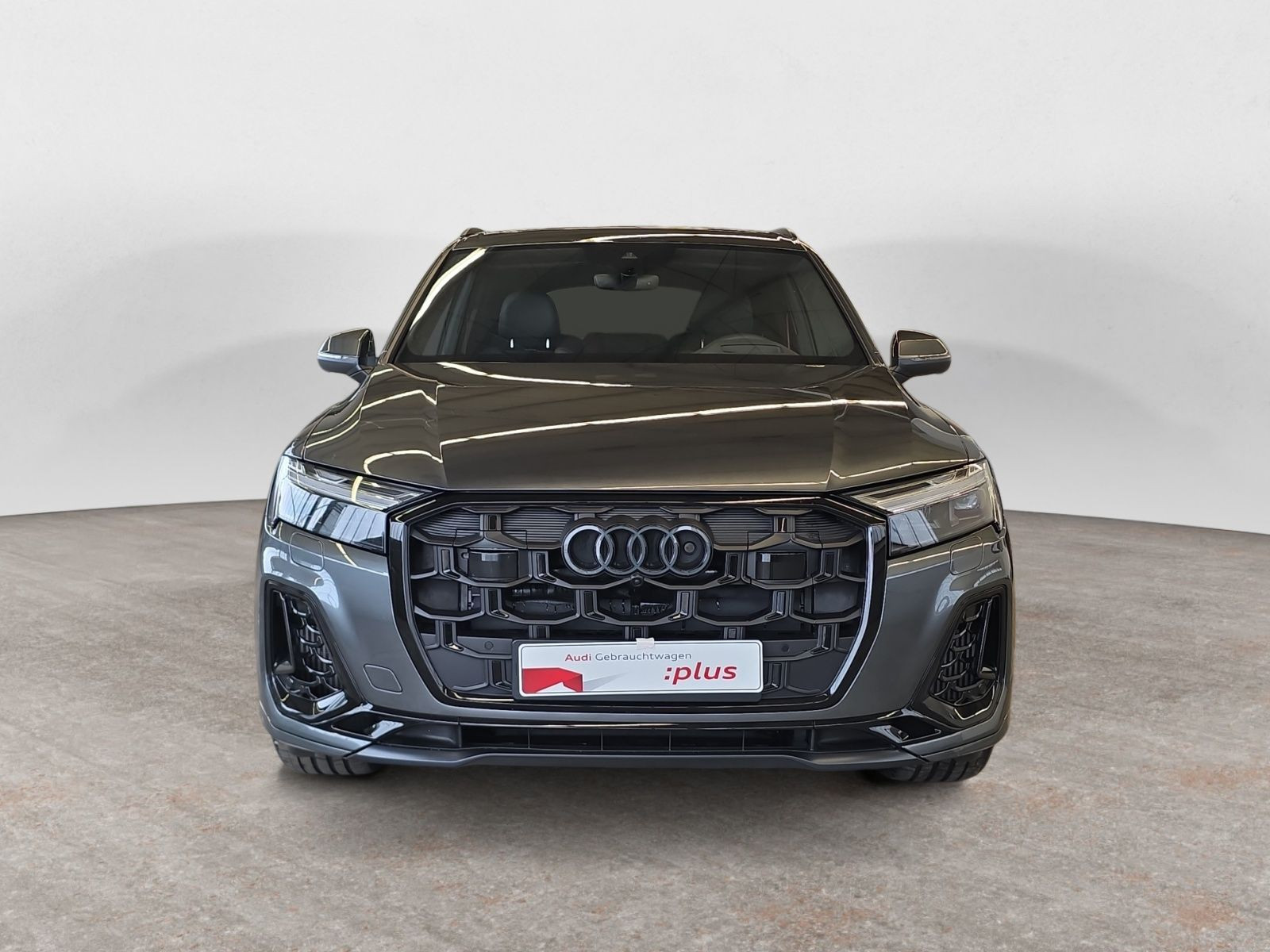 Audi - Q7_10