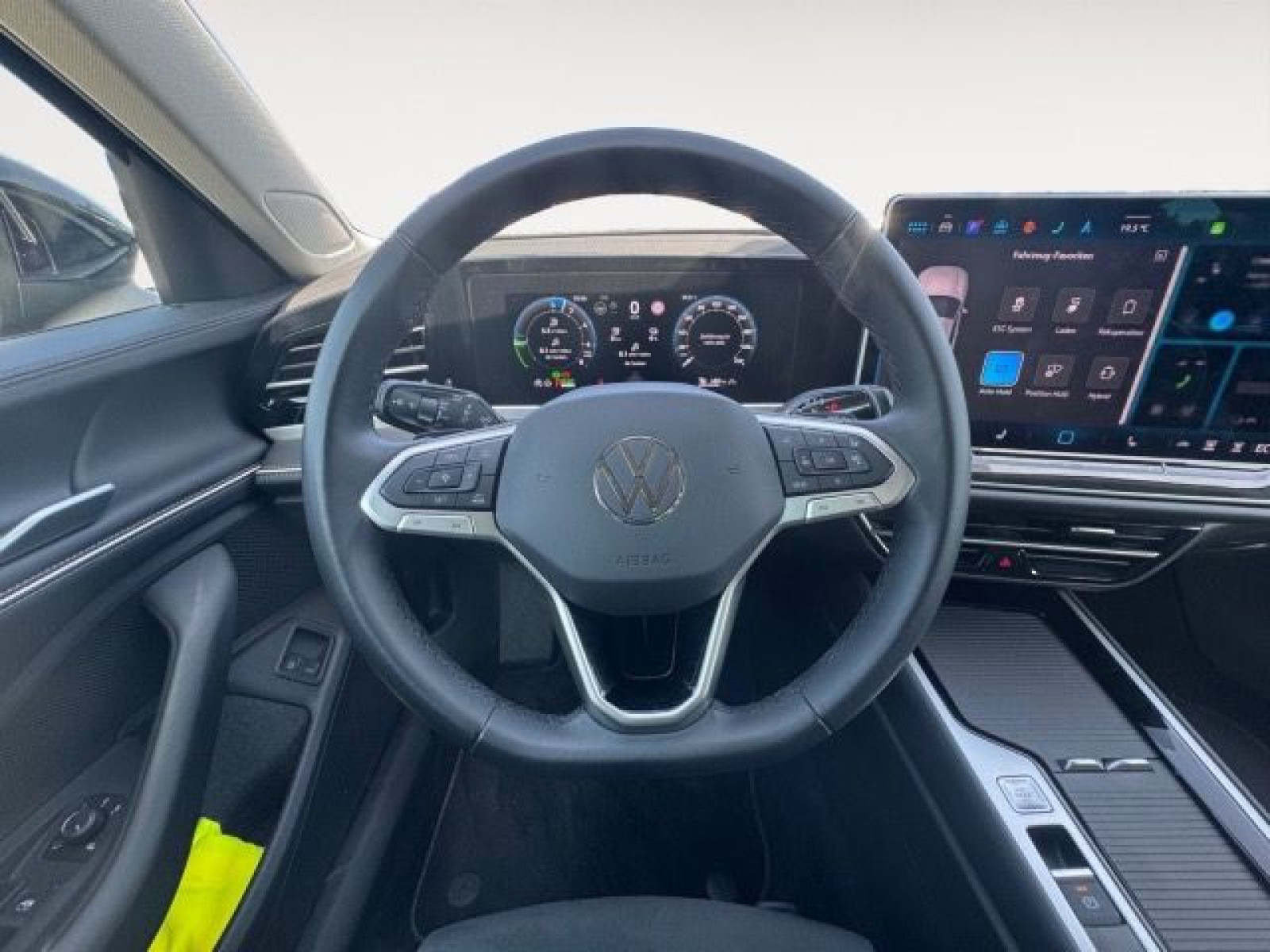 Volkswagen - Golf Variant_12