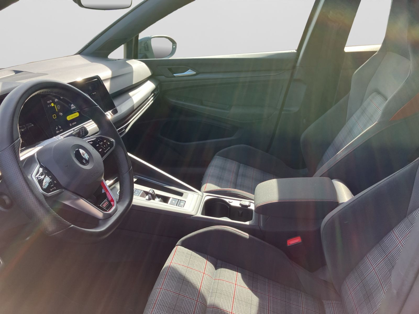 Volkswagen - Golf GTI_9