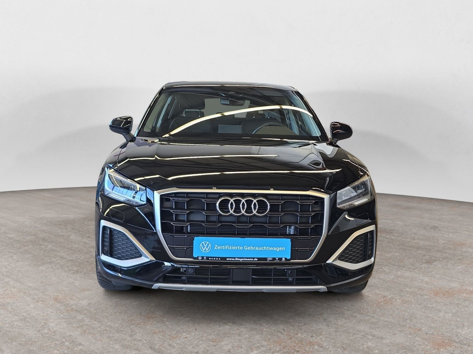 Audi - Q2_9