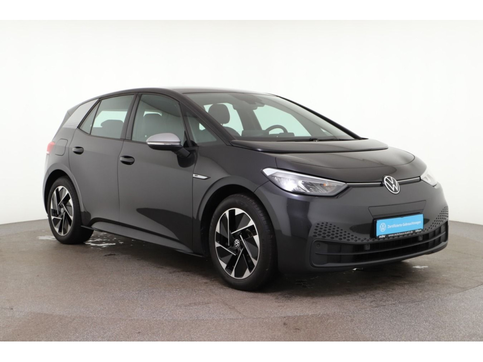 diagonal-frontansicht-aussen