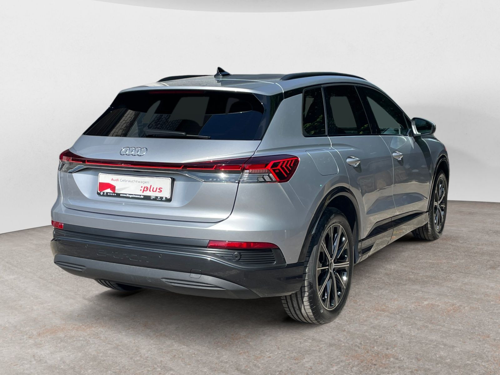 Audi - Q4 e-tron_7