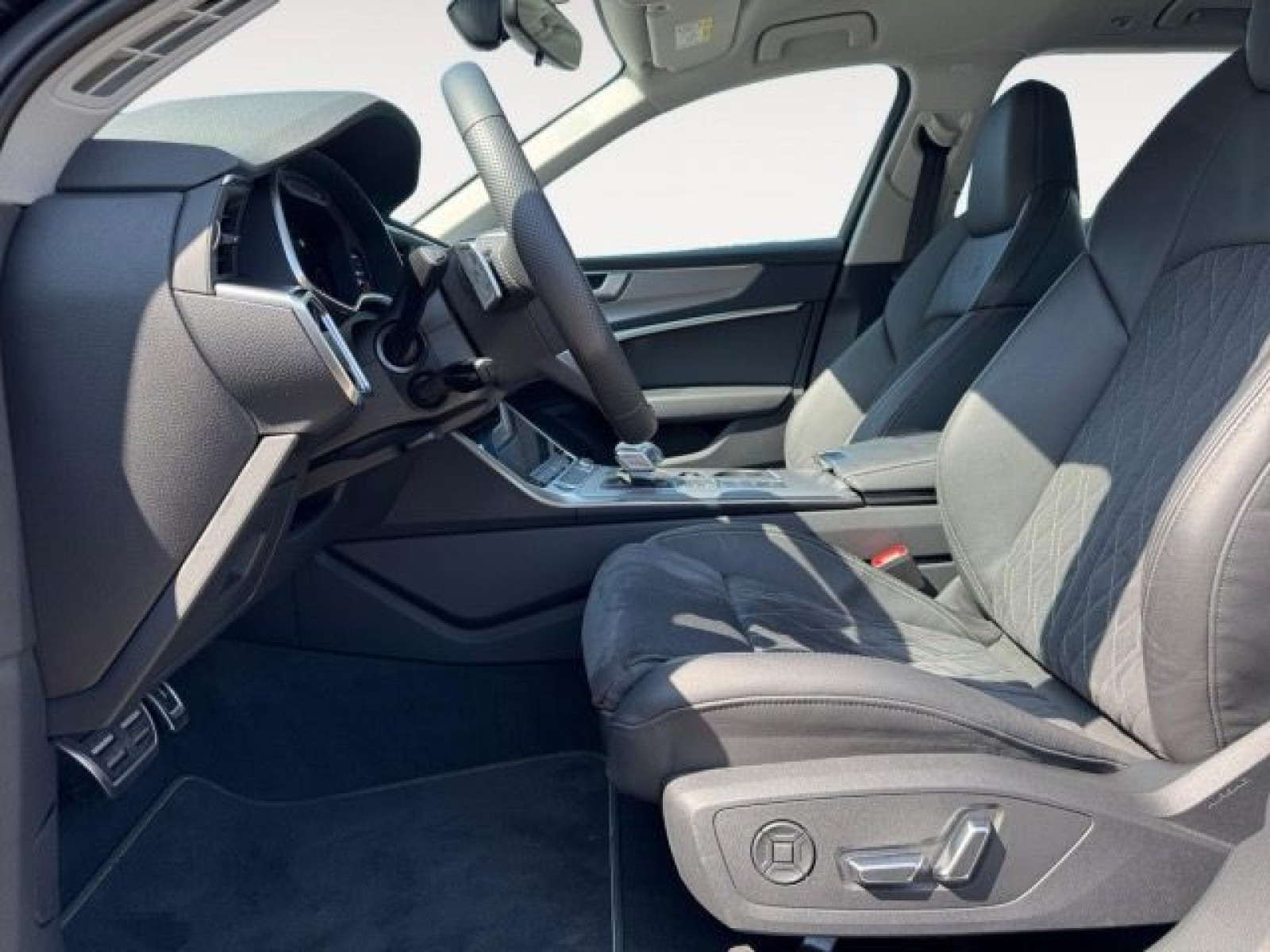 Audi - S6 Avant_10
