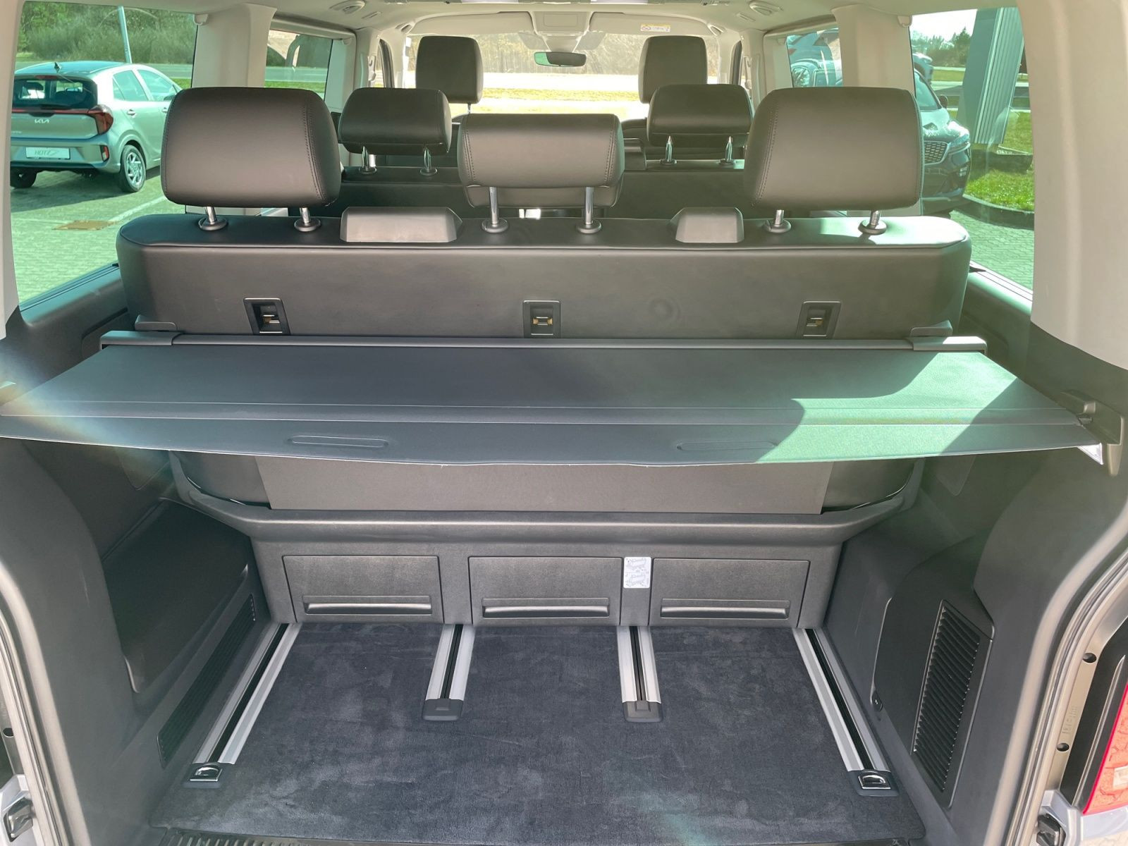 Volkswagen - T6.1 Multivan_16