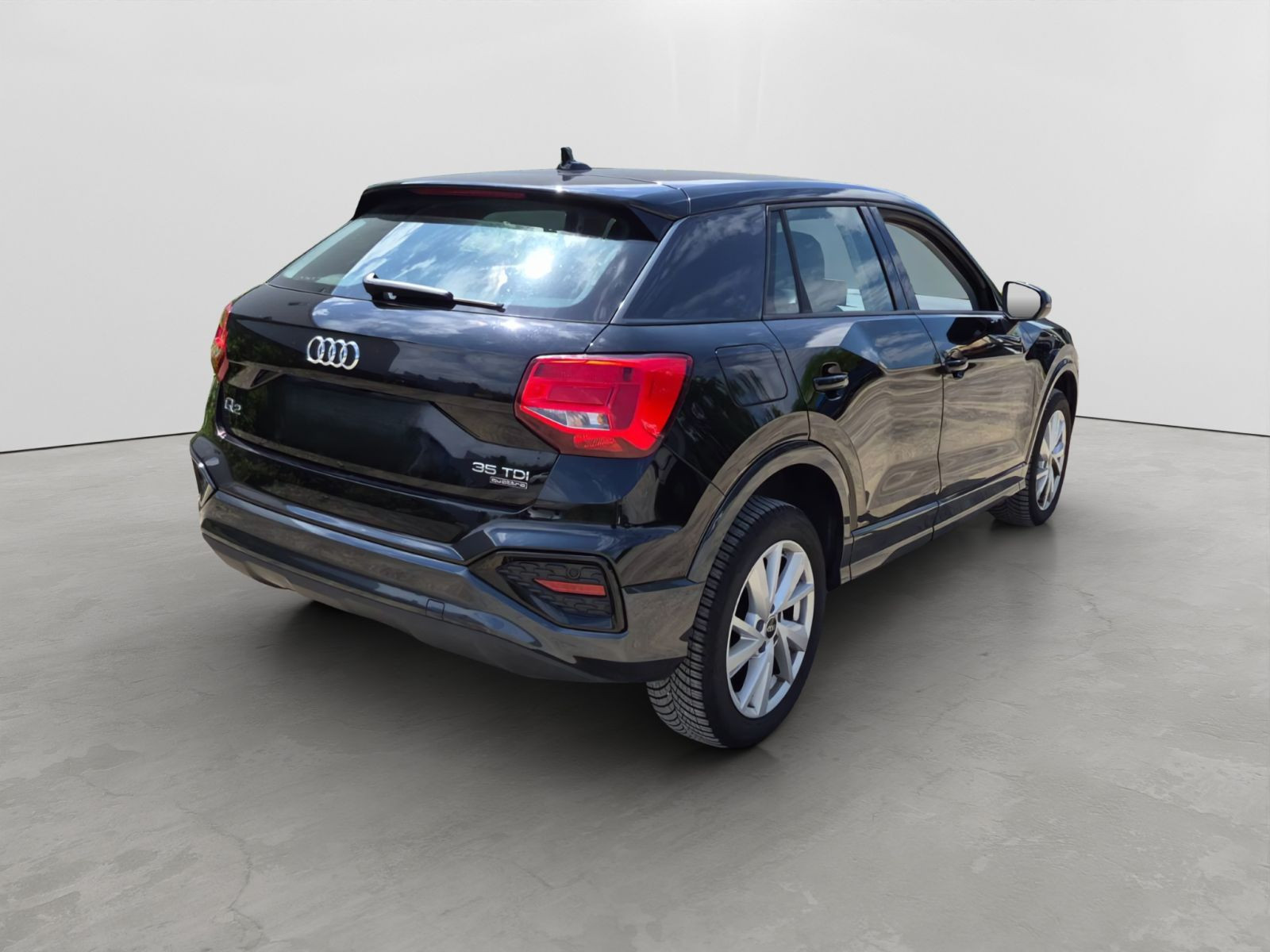 Audi - Q2_6