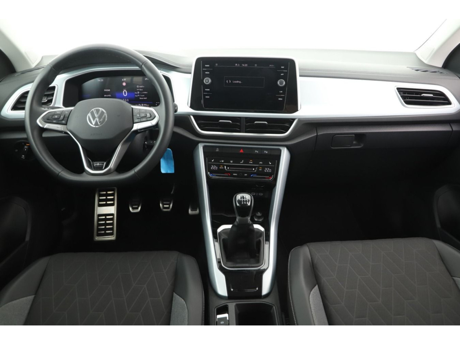Volkswagen - T-Roc_8