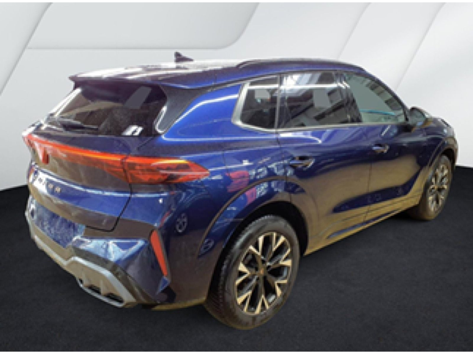 diagonalansicht-hinten-aussen