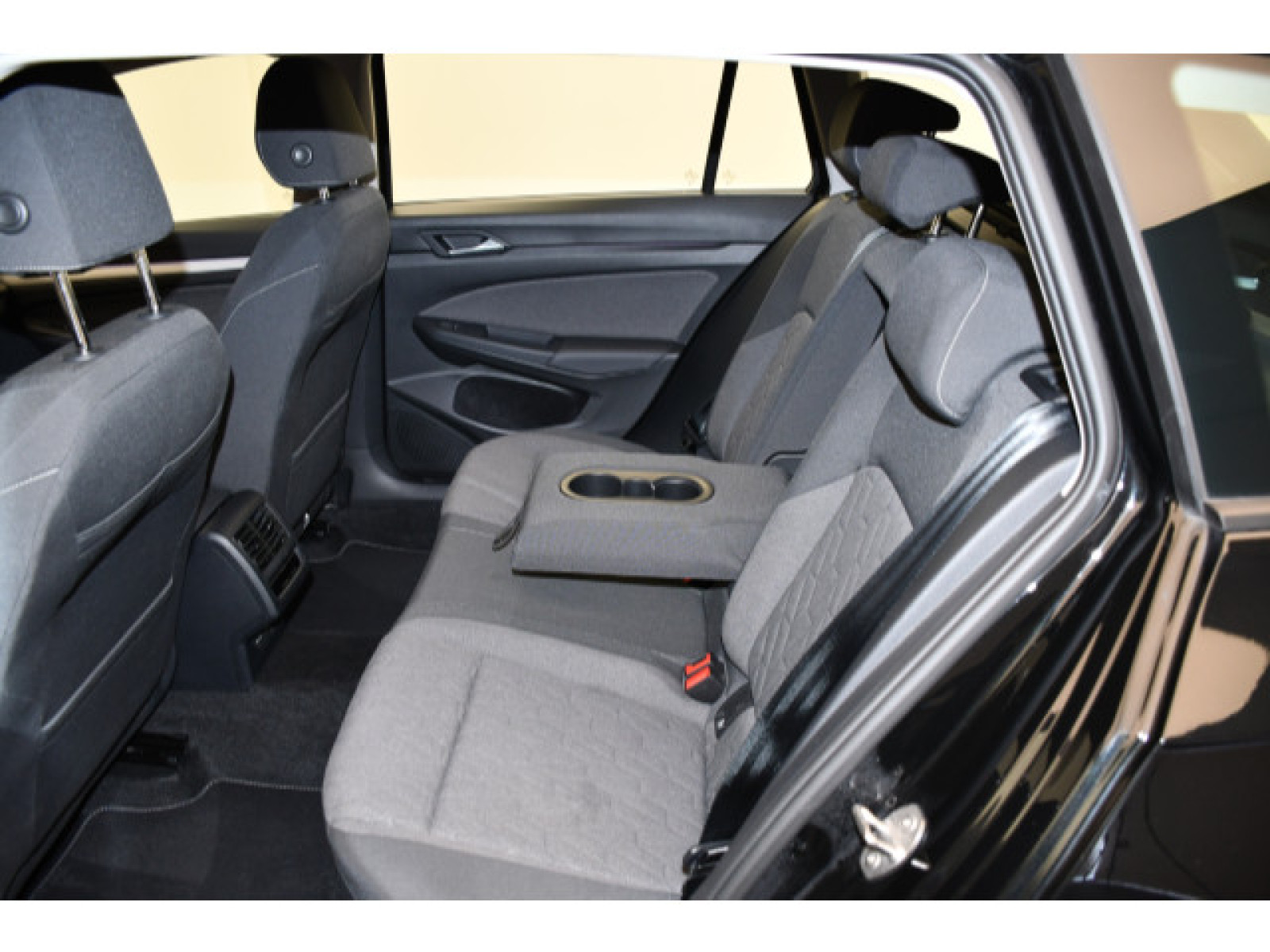 Volkswagen - Golf Variant_10
