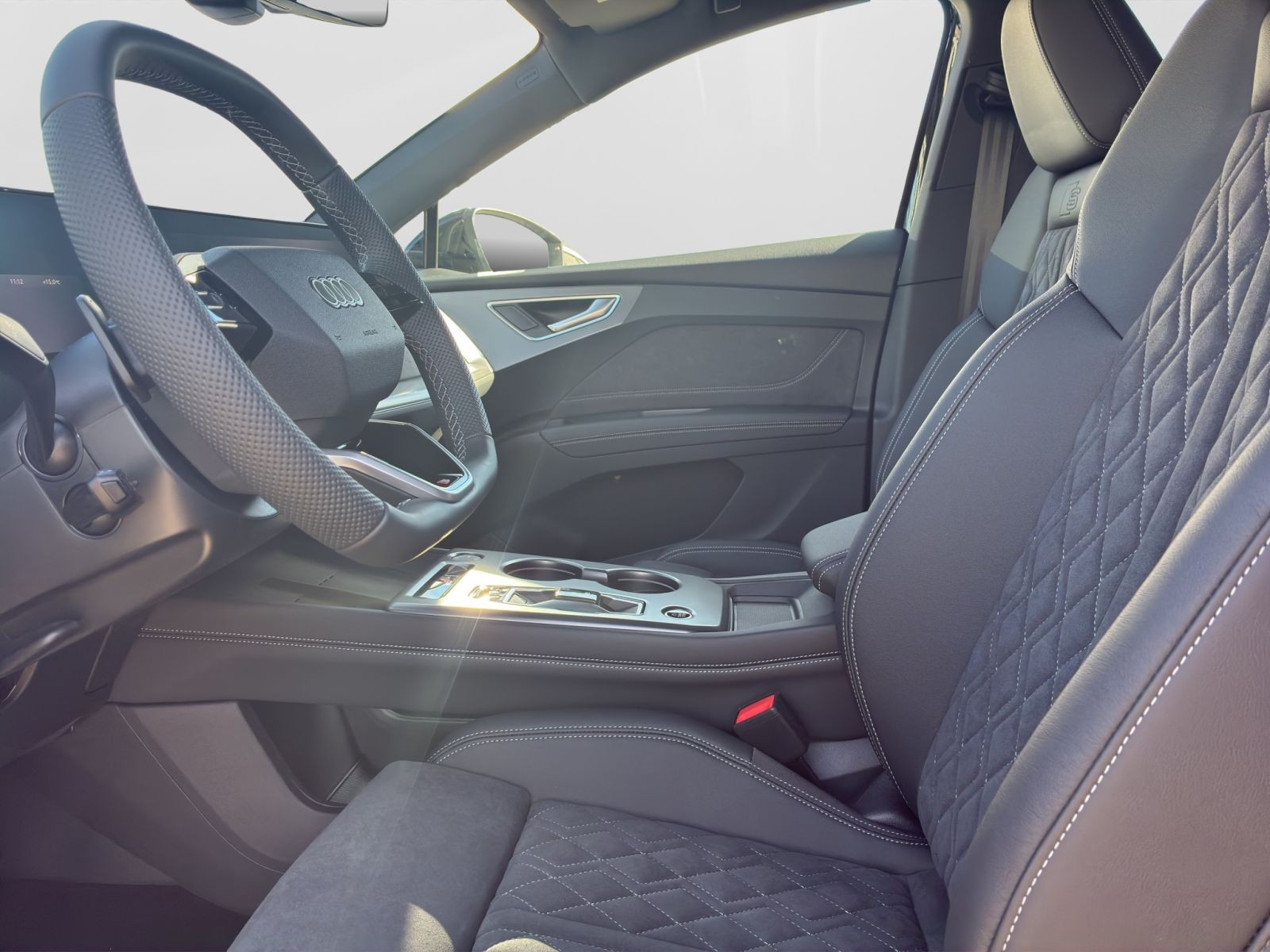 Audi - Q4 Sportback e-tron_9