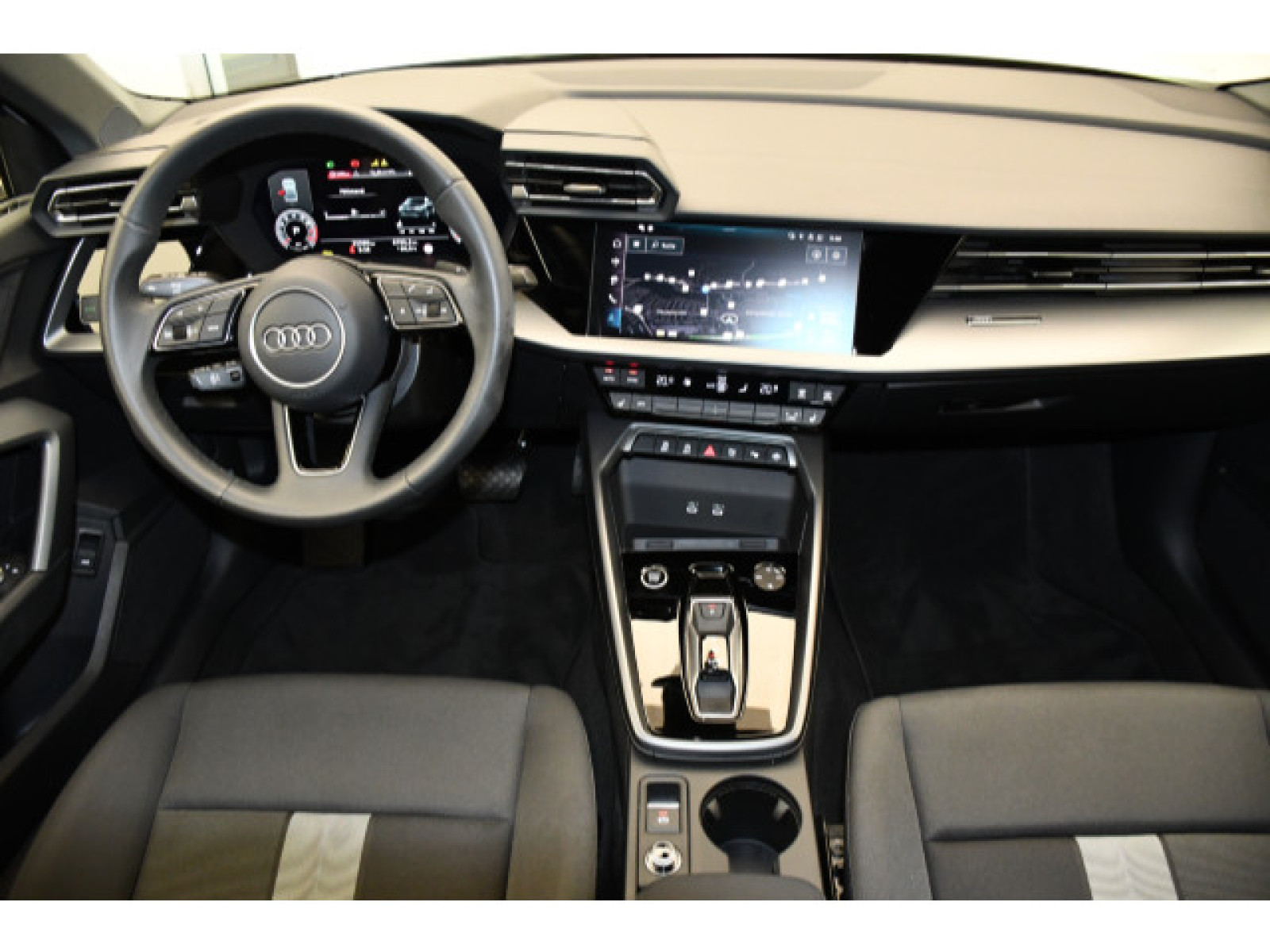 Audi - A3 Limousine_6