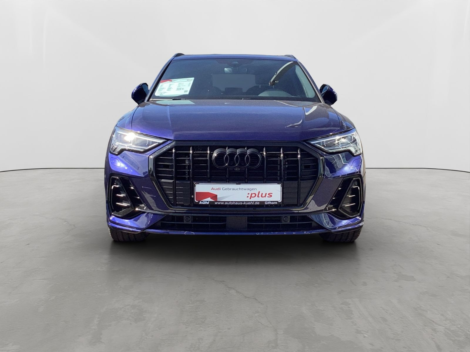 Audi - Q3_8
