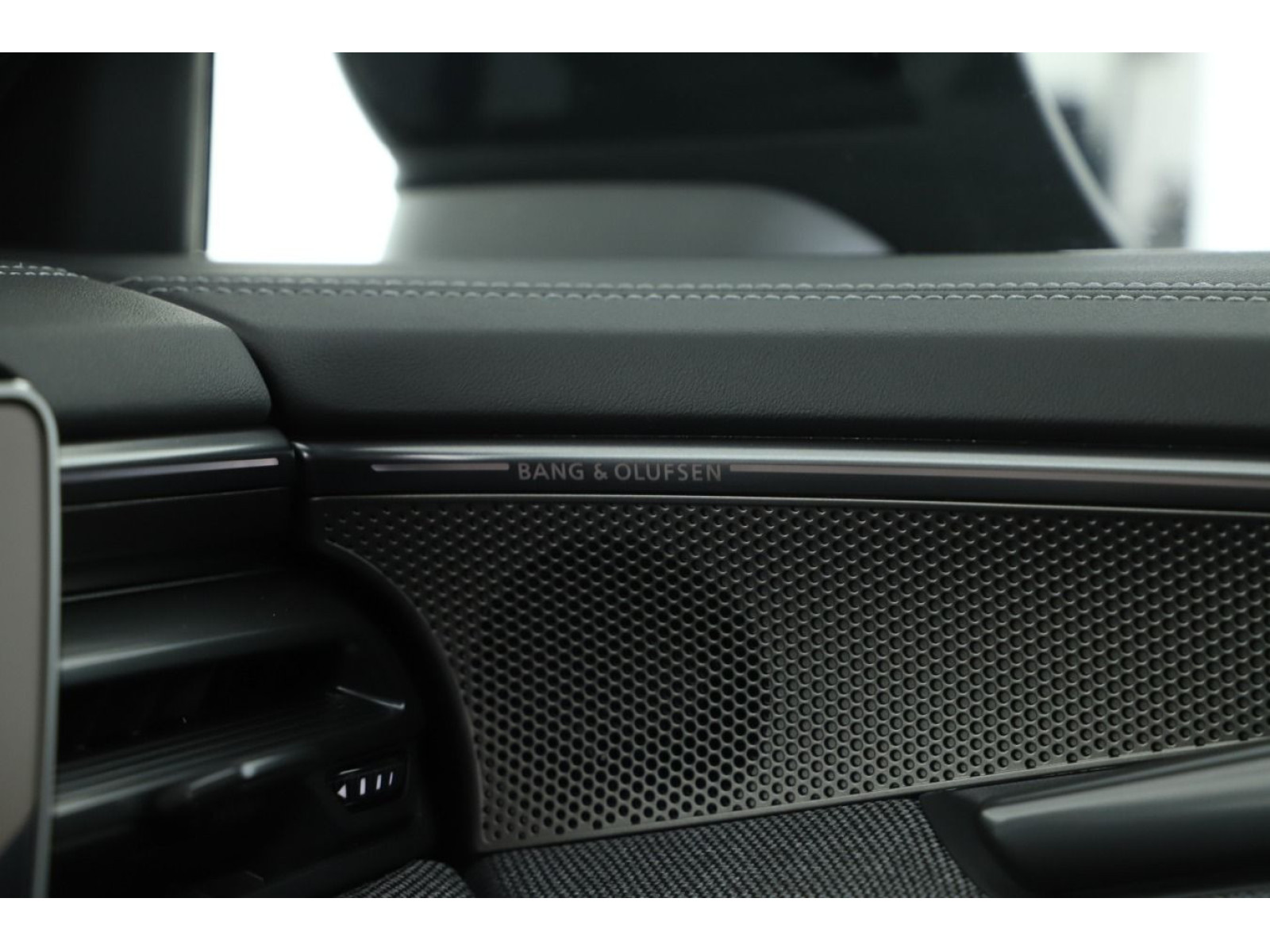 Audi - A6_10