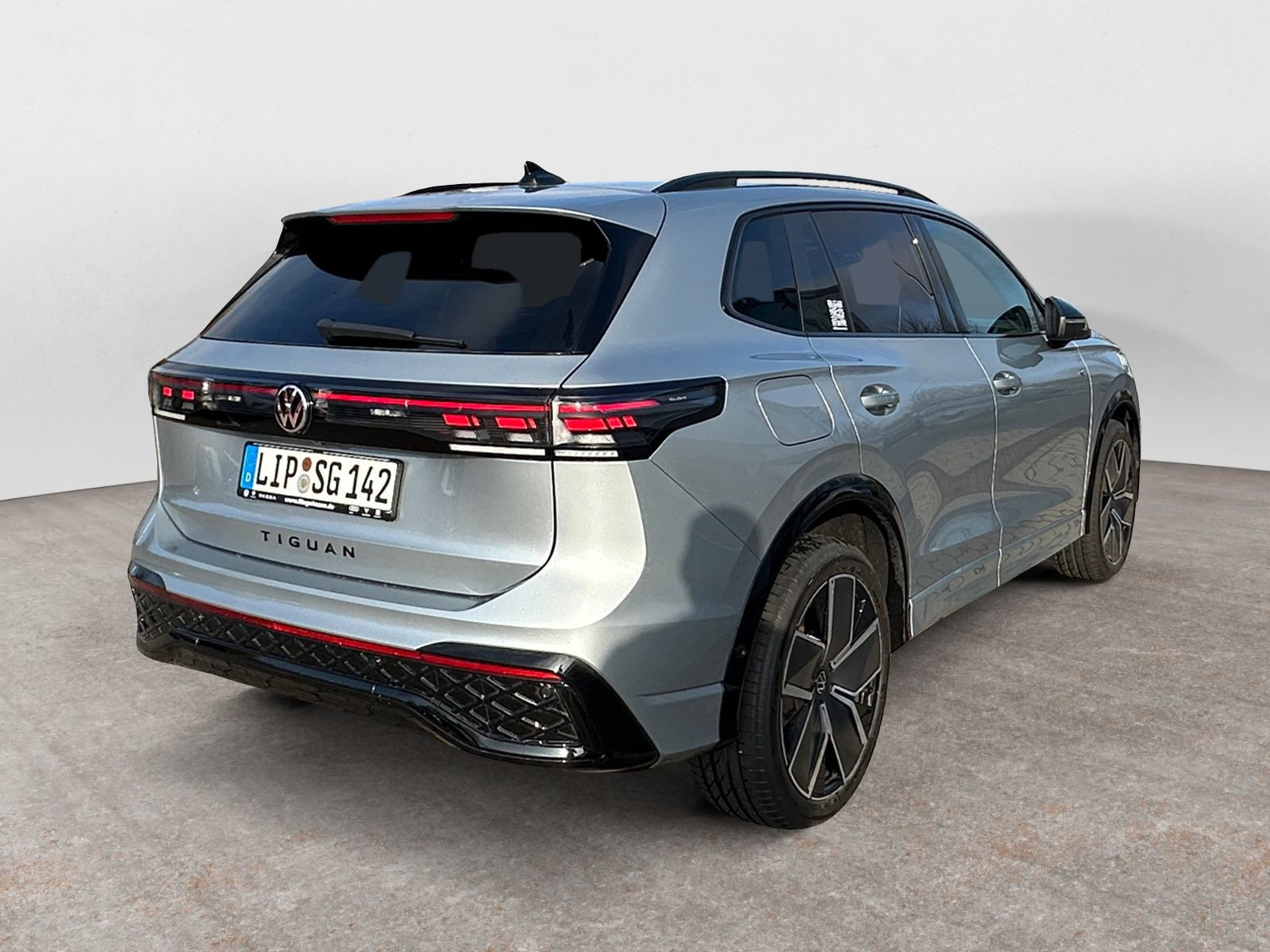 diagonalansicht-hinten-aussen