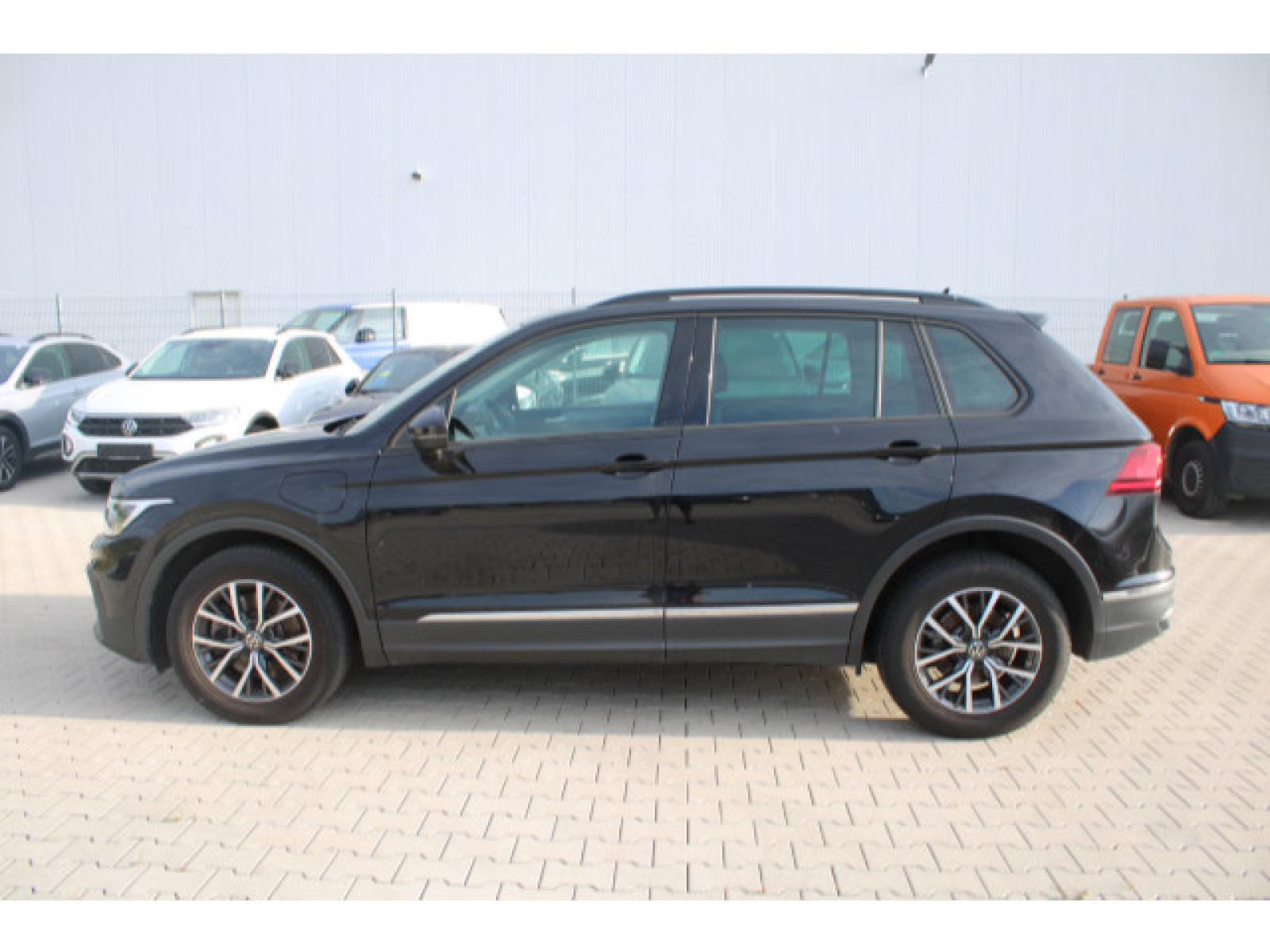 Volkswagen - Tiguan_9