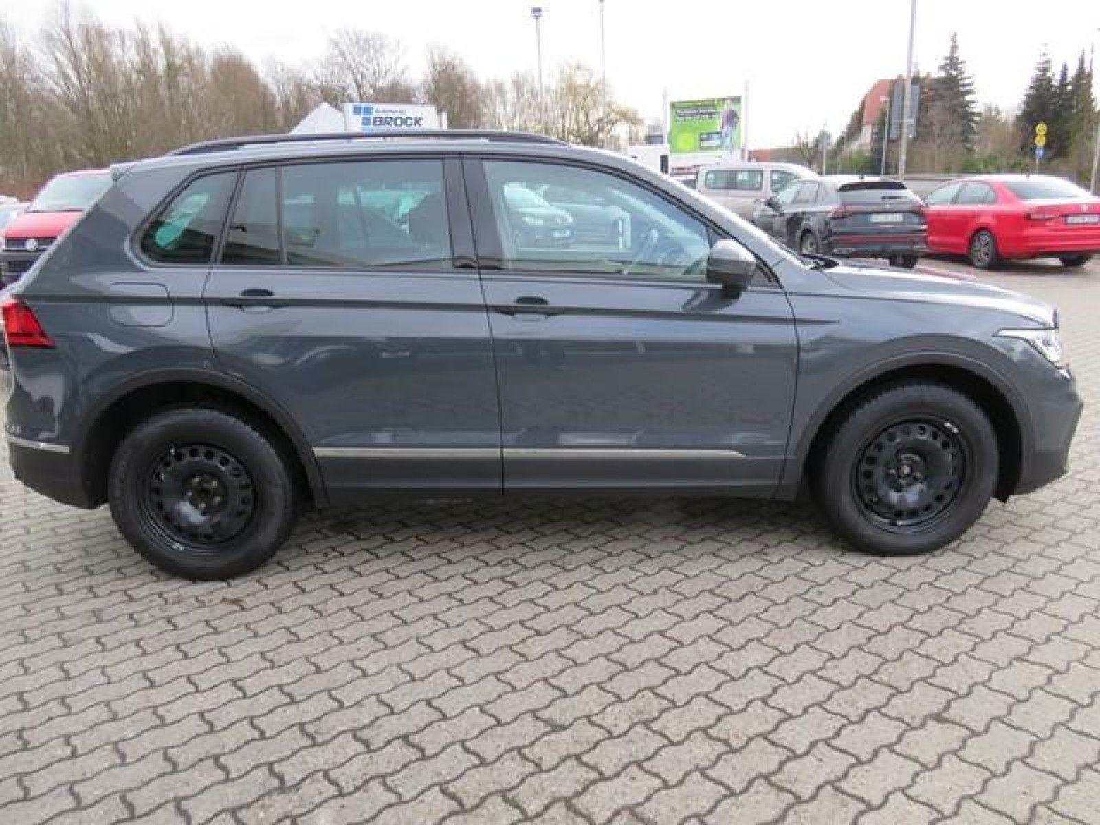 Volkswagen - Tiguan_6