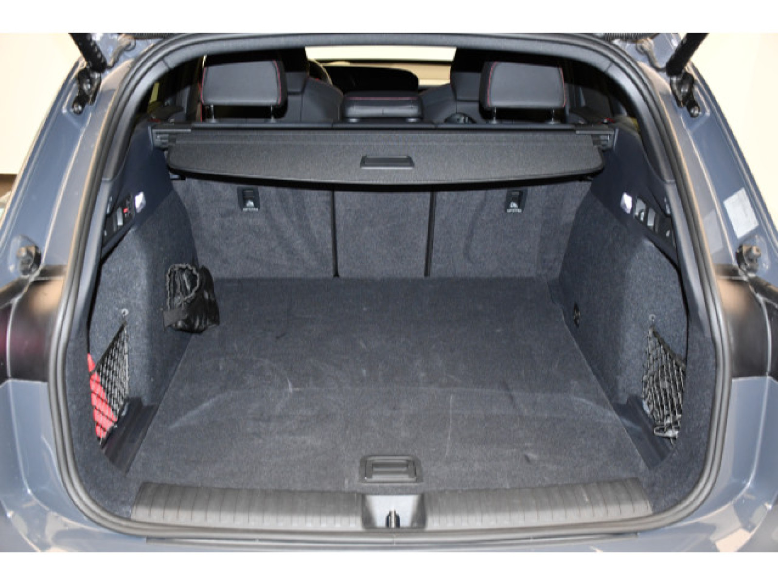 Audi - Q6 e-tron_14