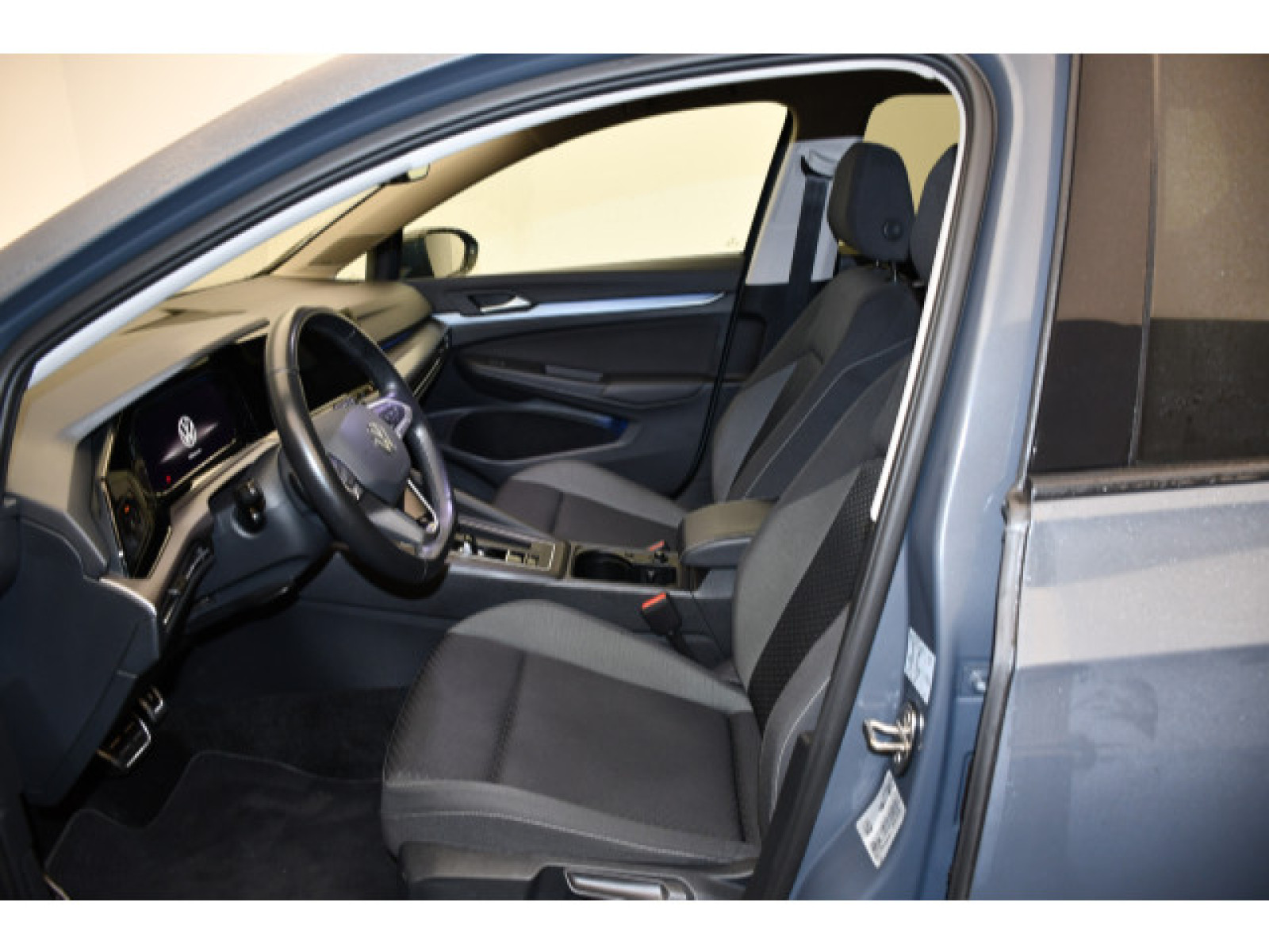 Volkswagen - Golf_3