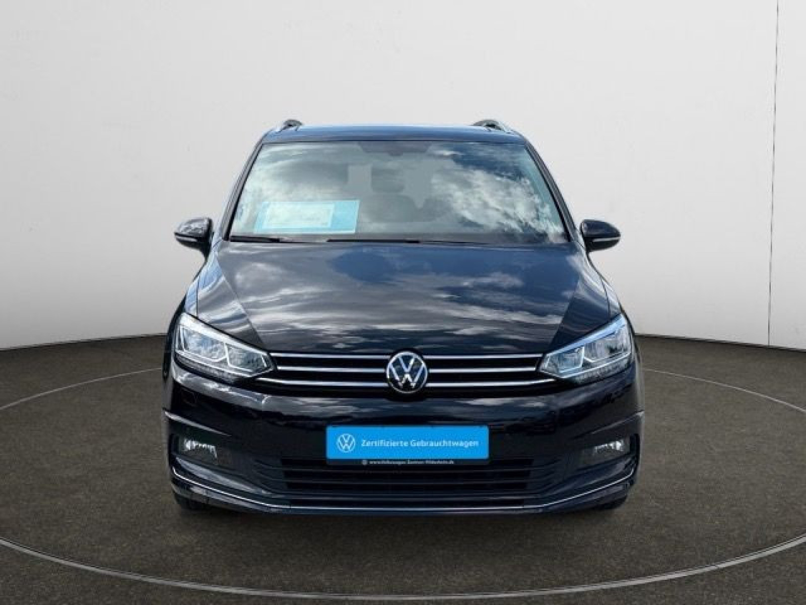 Volkswagen - Touran_8