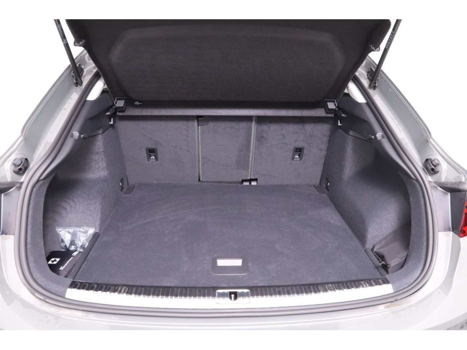 Audi - Q3 Sportback_15