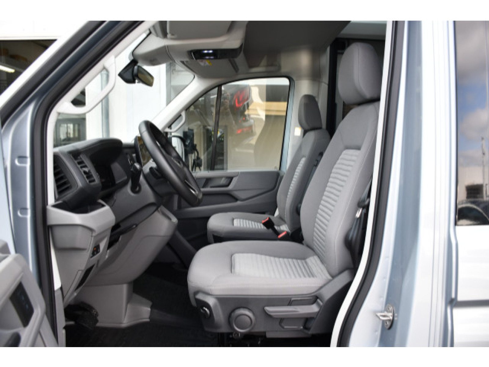 Volkswagen - Grand California 600_5