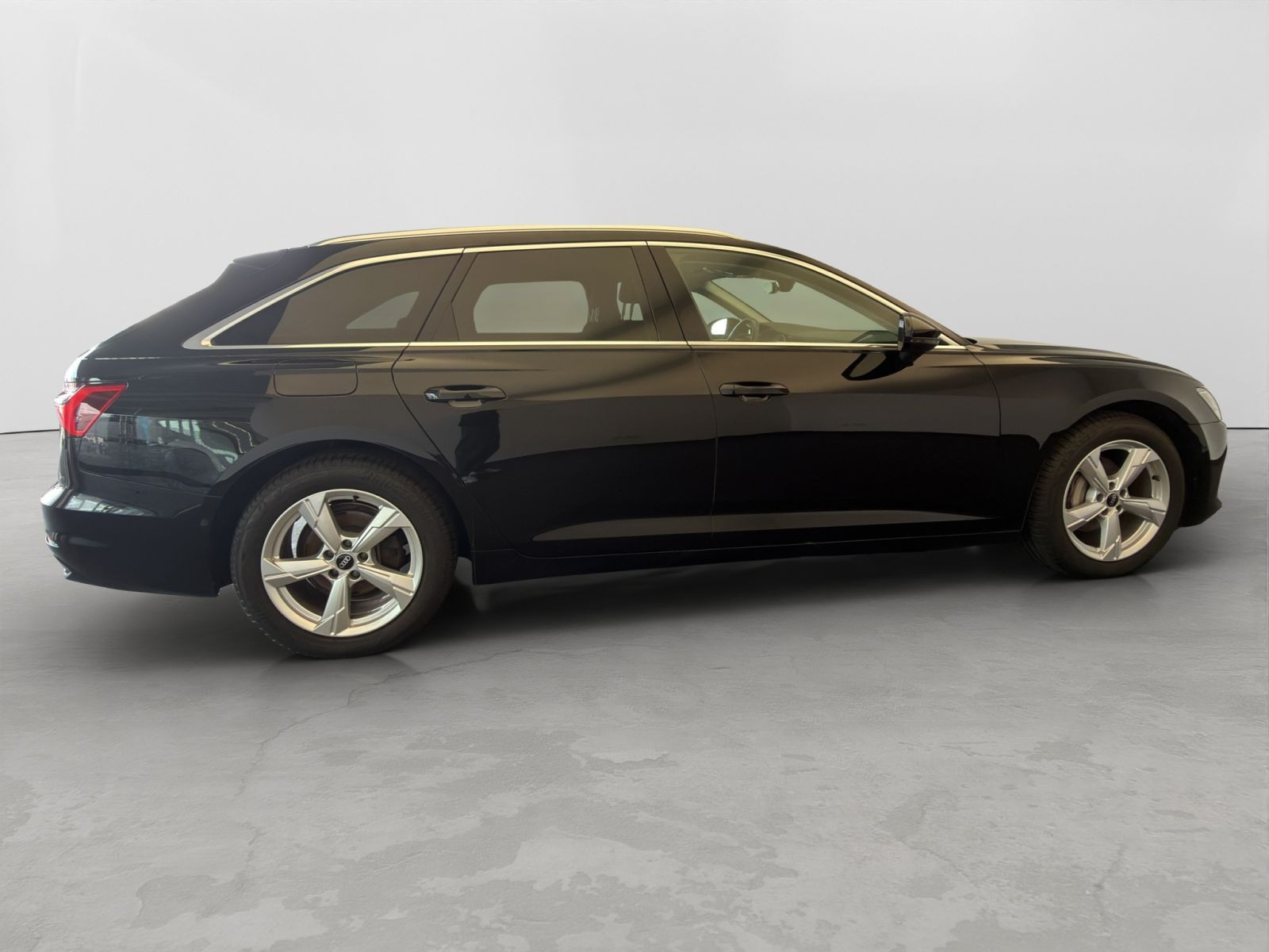 Audi - A6 Avant_6