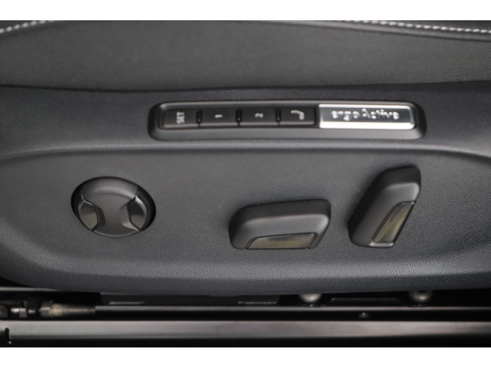Volkswagen - ID.7 Tourer_12