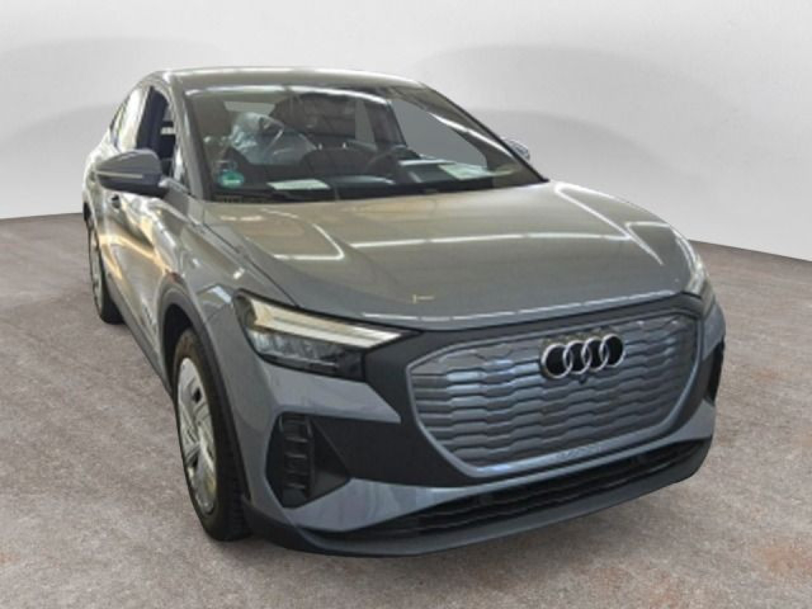 Audi - Q4 e-tron_3