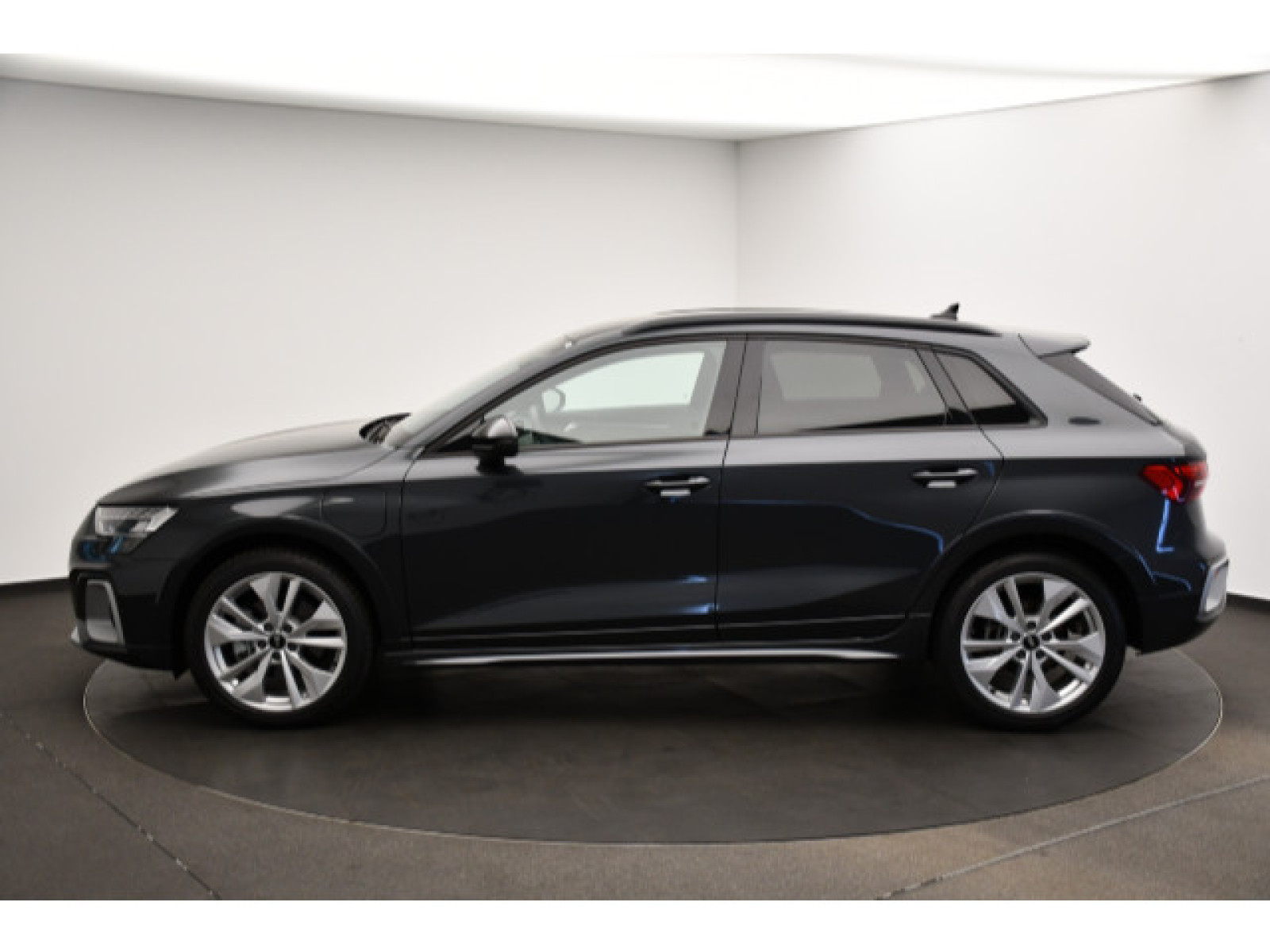 Audi - A3 allstreet_20